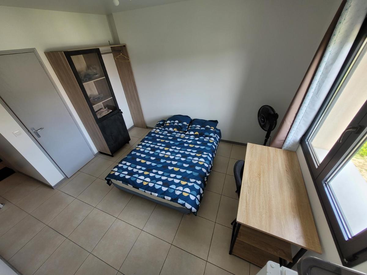 Residence De La Gare, Chambre Meublee Longjumeau Bagian luar foto